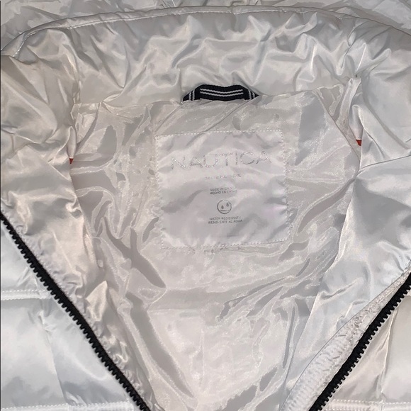 Nautica White Coat - Picture 3 of 4
